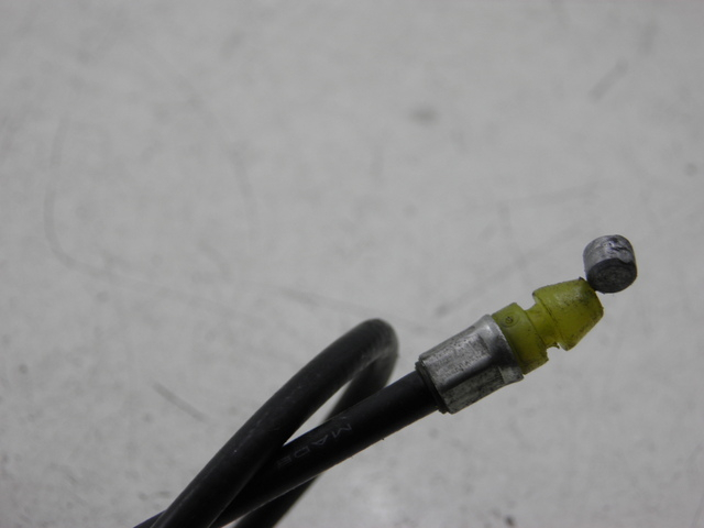 photo de SEAT LOCK SET HONDA FES FORESIGHT 250 (1997 - 2002) - Alternative perspective