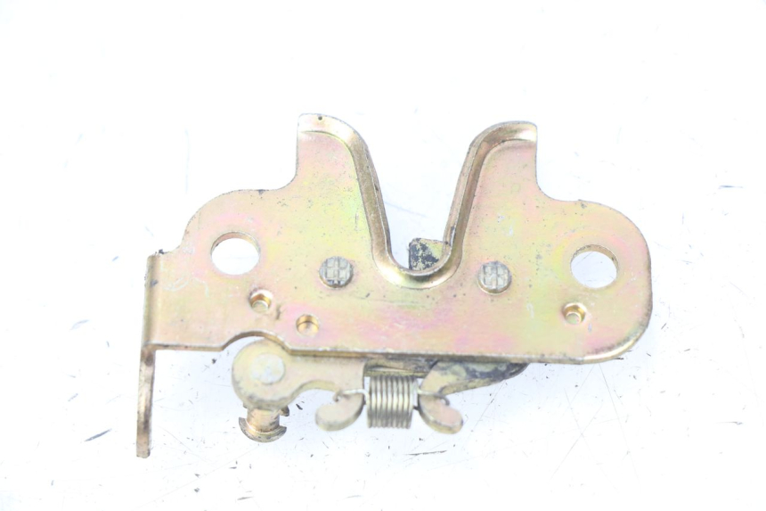 photo de SEAT LOCK PEUGEOT KISBEE 4T 50 (2018 - 2022)