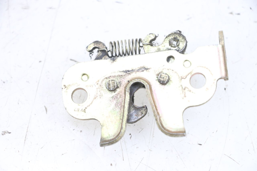 photo de SEAT LOCK PEUGEOT KISBEE 4T 50 (2010 - 2017)