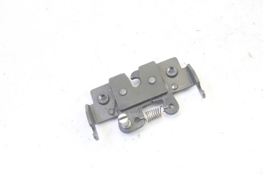 photo de SEAT LOCK SET PIAGGIO MP3 RL 250 (2007 - 2010) - Component detail