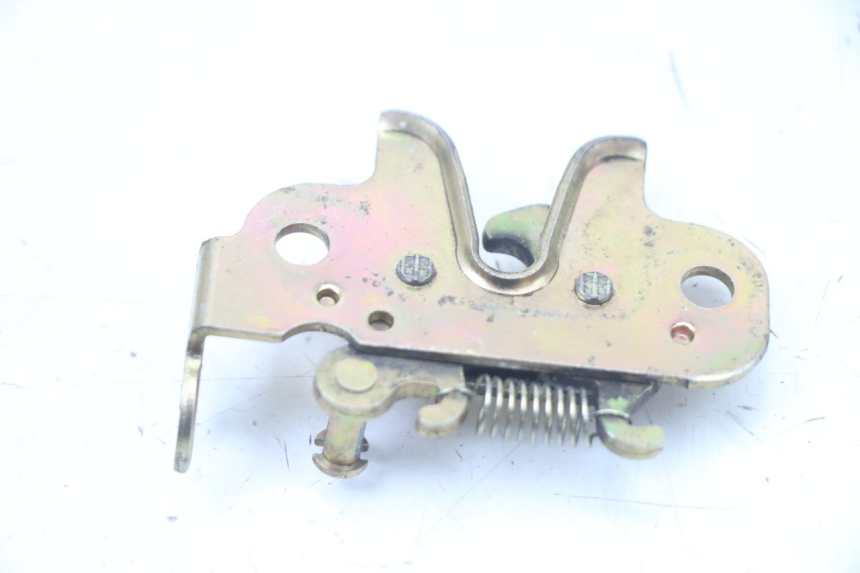photo de SEAT LOCK PEUGEOT KISBEE 4T 50 (2018 - 2022)