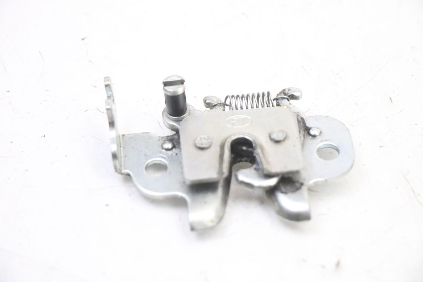 photo de SEAT LOCK PEUGEOT KISBEE 4T 50 (2018 - 2022)