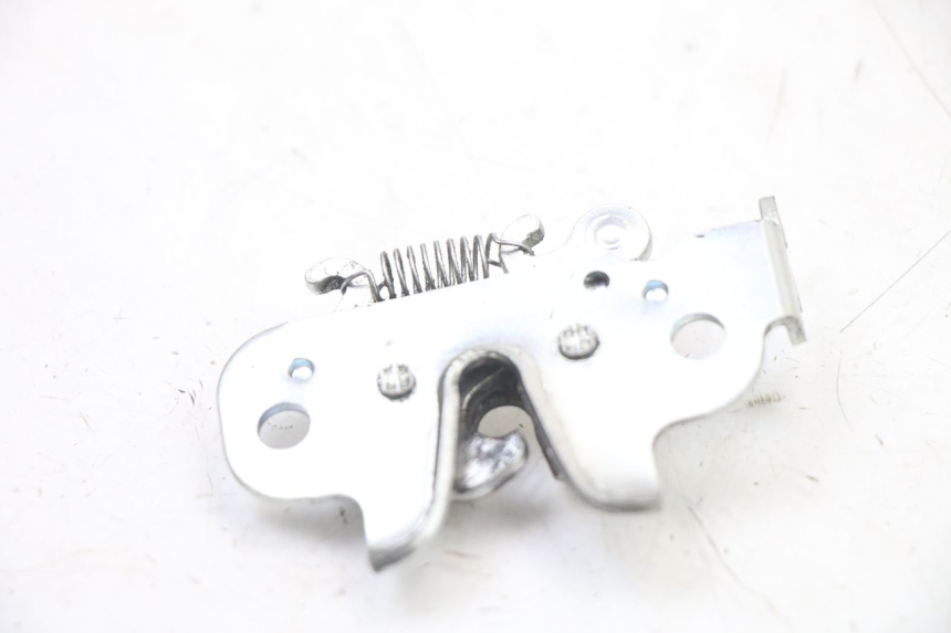 photo de SEAT LOCK PEUGEOT KISBEE 4T 50 (2018 - 2022)