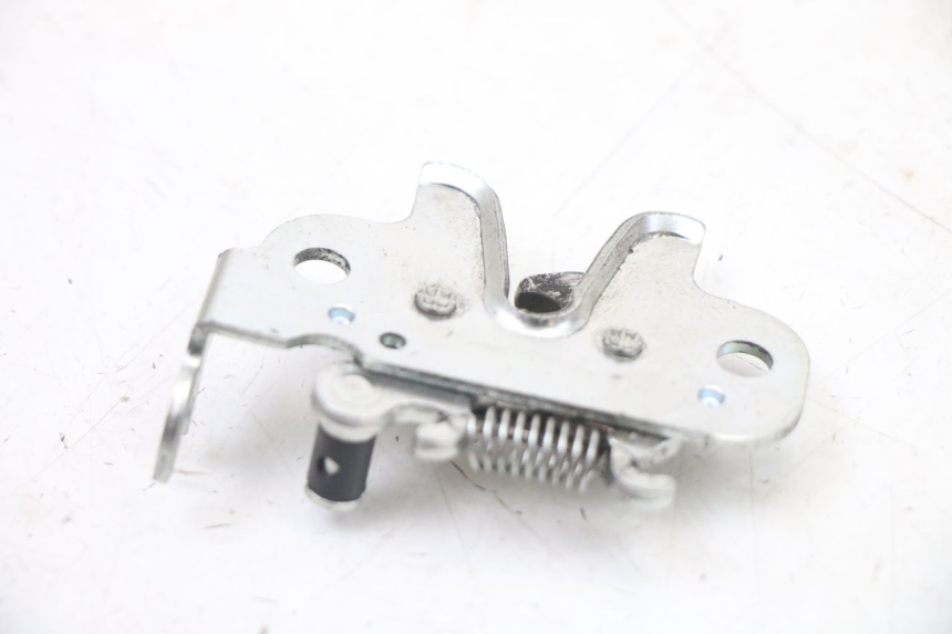 photo de SEAT LOCK PEUGEOT KISBEE 4T 50 (2018 - 2022)