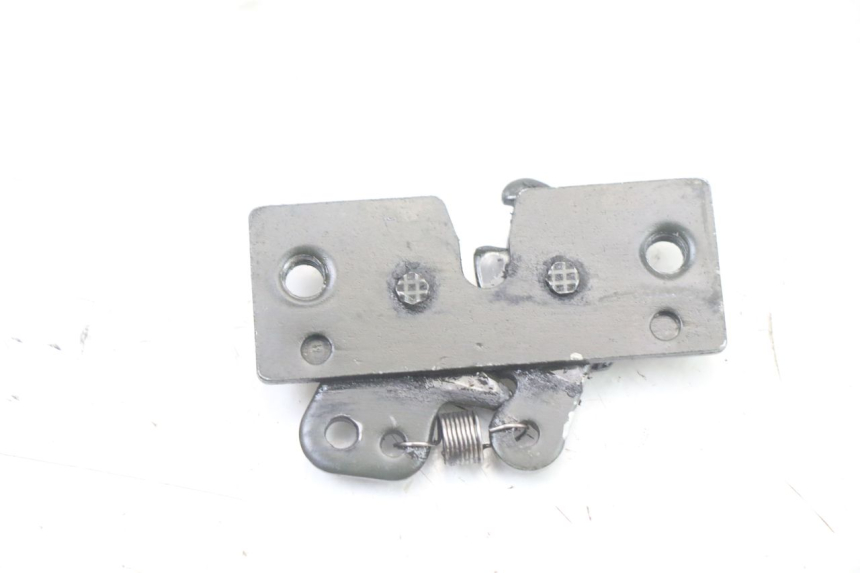 photo de SEAT LOCK PEUGEOT TKR TREKKER FURIOUS 50 (2005 - 2014)