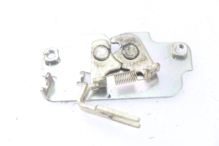photo de SEAT LOCK PEUGEOT TWEET 125 (2010 - 2017)