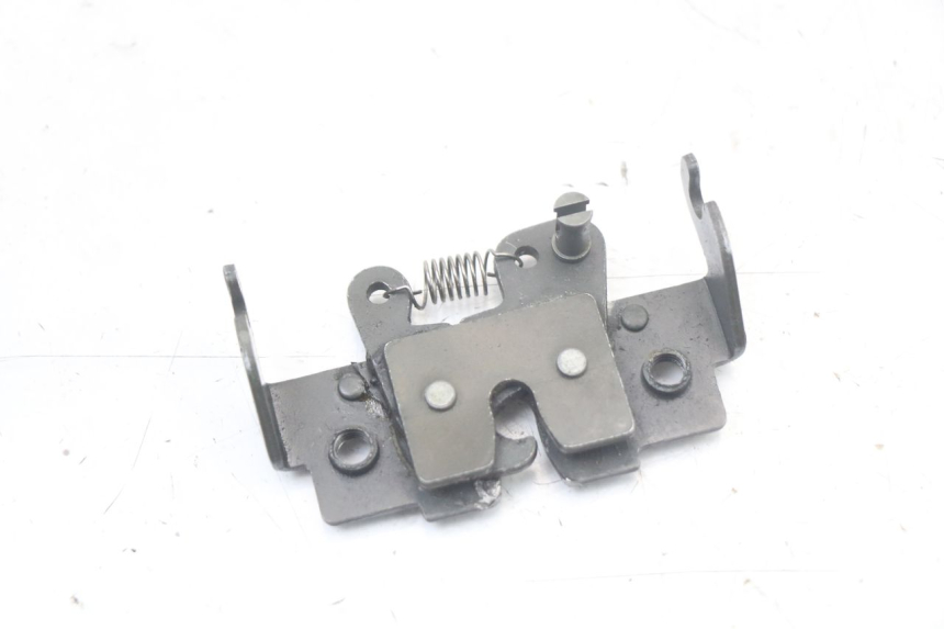 photo de SEAT LOCK PIAGGIO XEVO - X EVO 125 (2007 - 2016)