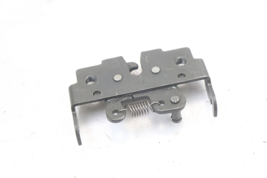 photo de SEAT LOCK PIAGGIO XEVO - X EVO 125 (2007 - 2016)