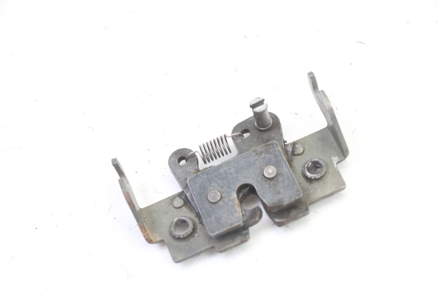 photo de SEAT LOCK SET GILERA RUNNER SL 50 (2006 - 2009)