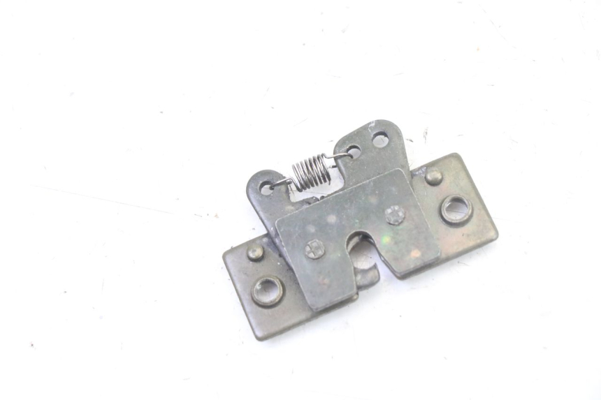 photo de SEAT LOCK SET PEUGEOT SATELIS 125 (2013 - 2018)