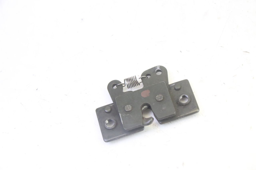 photo de SEAT LOCK SET PEUGEOT SATELIS 125 (2013 - 2018)