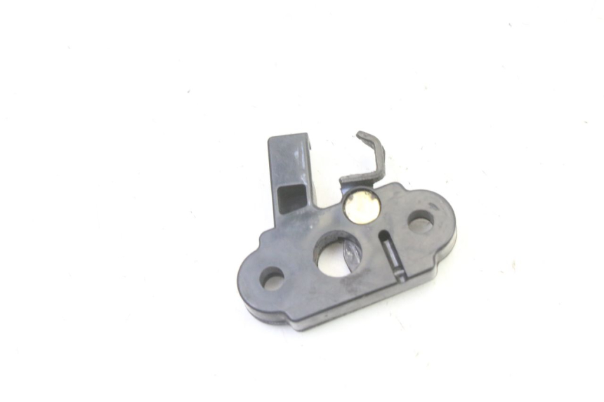 photo de SEAT LOCK SET TRIUMPH SPRINT 900 (1995 - 1998)