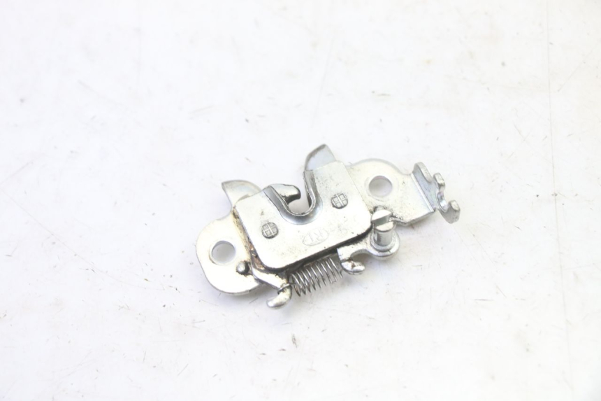 photo de SEAT LOCK SET PEUGEOT STREETZONE I 2T 50 (2018 - 2020)