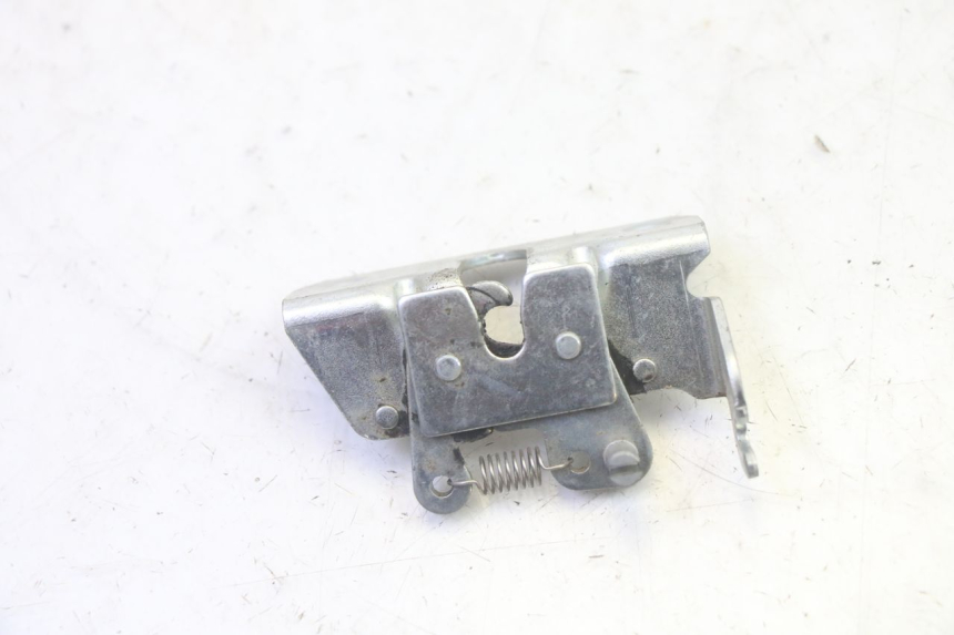 photo de SEAT LOCK SET YAMAHA TZR 50 (2008 - 2016) - Component detail