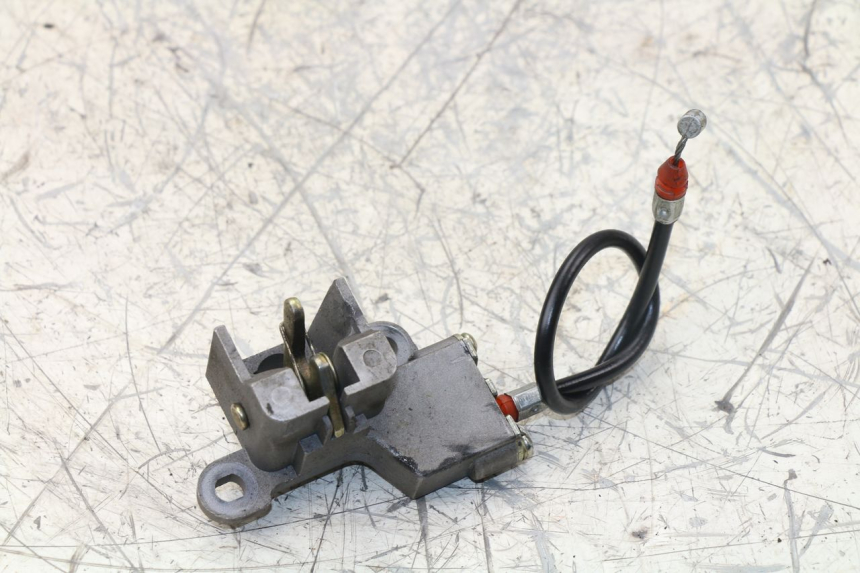 photo de SEAT LOCK SET YIYING WALLABY 50 (2007 - 2015)