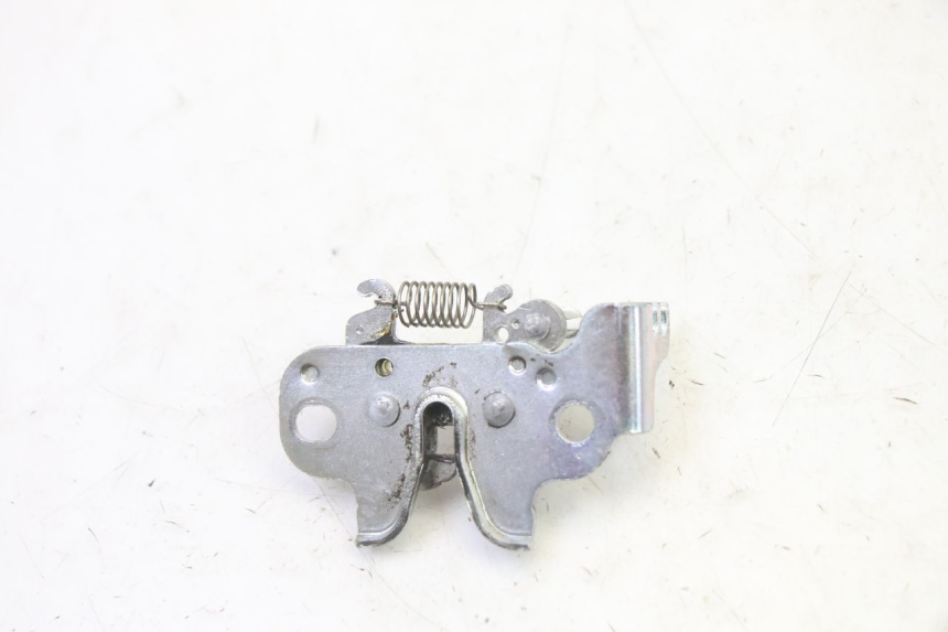 photo de SEAT LOCK SET YAMAHA XMAX X-MAX 125 (2021 - 2025)