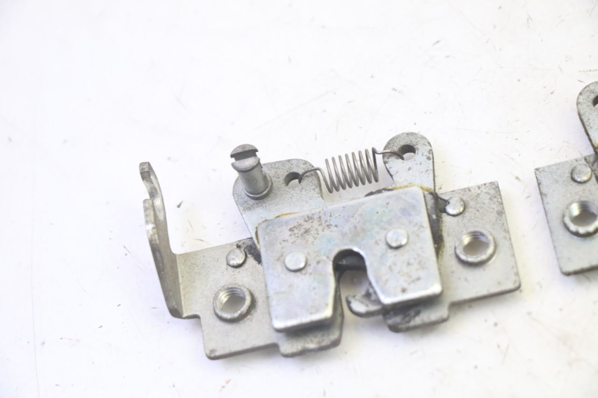 photo de SEAT LOCK YAMAHA X-MAX XMAX 250 (2006 - 2009)