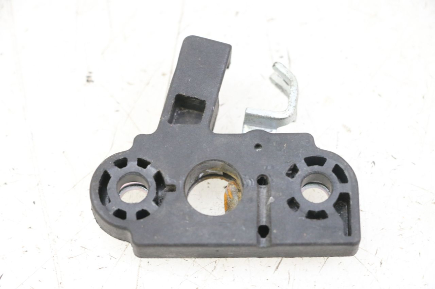 photo de SEAT LOCK YAMAHA NEOS NEO'S 4T 50 (2008 - 2016)