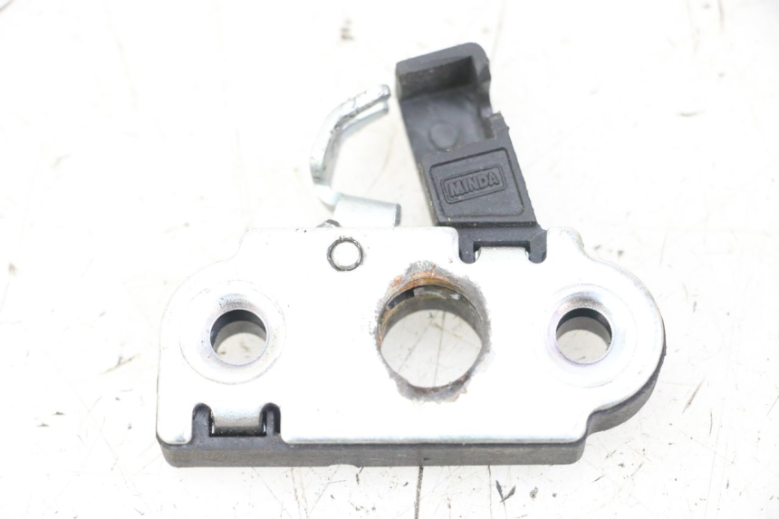 photo de SEAT LOCK YAMAHA NEOS NEO'S 4T 50 (2008 - 2016)