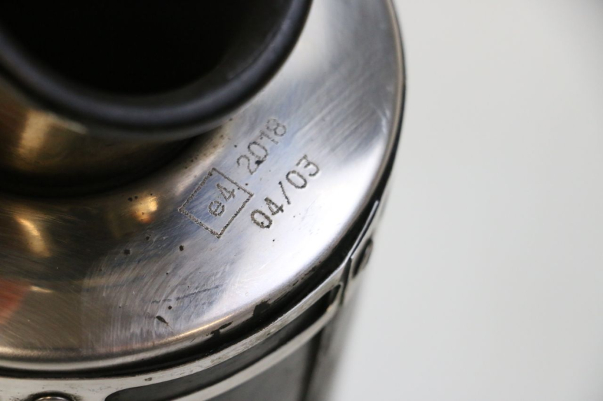 photo de EXHAUST SILENCER HONDA CBR RR FIREBLADE 900 (1992 - 1994)