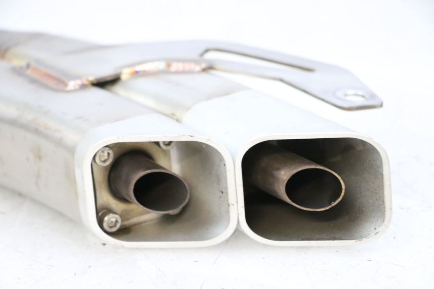 photo de EXHAUST SILENCER SUZUKI GSR 750 (2011 - 2017)