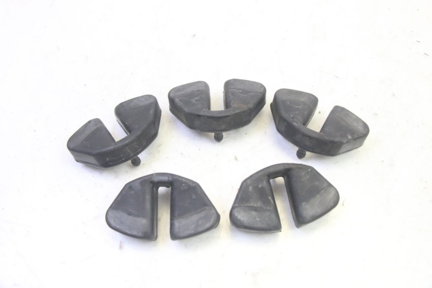 photo de SPROCKET SILENTBLOCK SUZUKI GSF N BANDIT 600 (1996 - 1999) - Zoom on usage condition