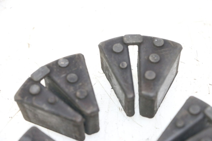 photo de SPROCKET SILENTBLOCK KEEWAY K-LIGHT KLIGHT 125 (2018 - 2025) - Alternative perspective