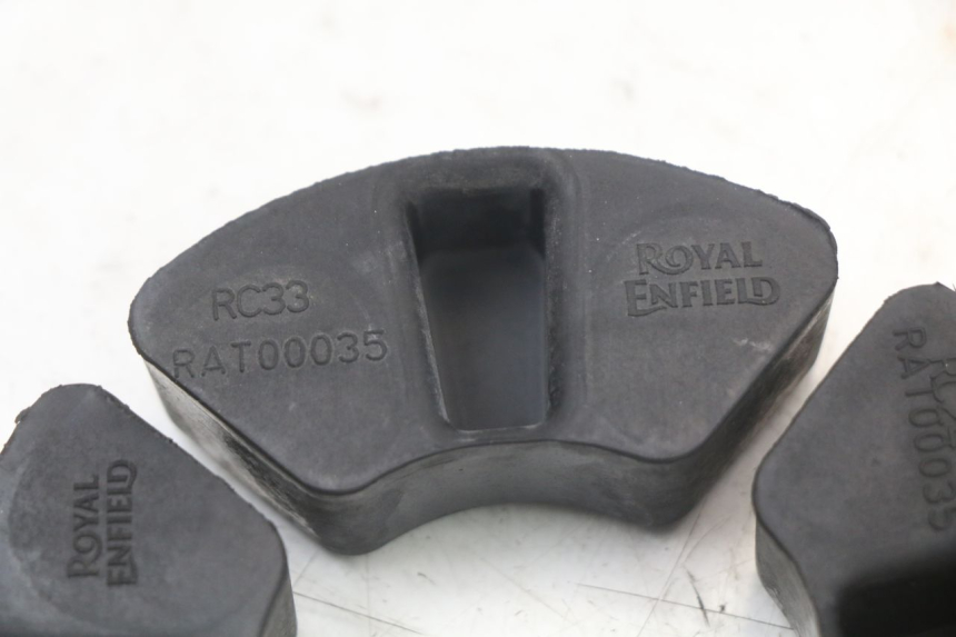 photo de SPROCKET SILENTBLOCK ROYAL ENFIELD CONTINENTAL GT 650 (2019 - 2024)