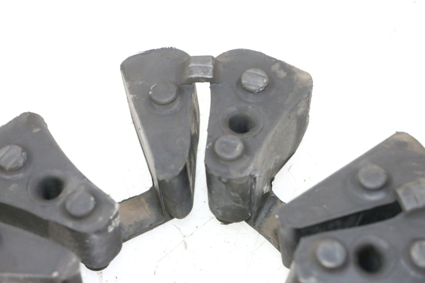 photo de SPROCKET SILENTBLOCK TRIUMPH SPRINT 900 (1995 - 1998)