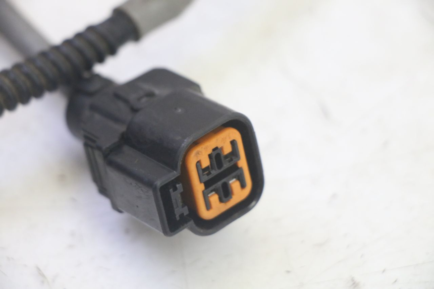 photo de OXYGEN SENSOR DAELIM VJ ROADWIN FI 125 (2008 - 2017) - Technical close-up