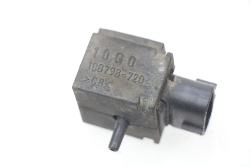photo de AIR PRESSURE SENSOR SUZUKI BURGMAN 650 (2002 - 2004)