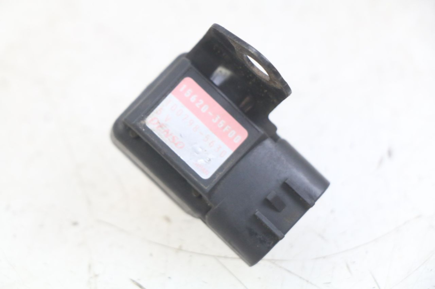 photo de AIR PRESSURE SENSOR SUZUKI BURGMAN 650 (2002 - 2004)