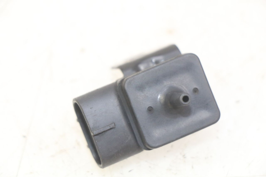 photo de AIR PRESSURE SENSOR SUZUKI BURGMAN 650 (2002 - 2004)