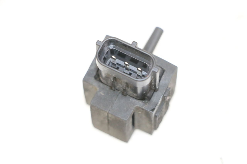 photo de AIR PRESSURE SENSOR SUZUKI BURGMAN 650 (2013 - 2020)