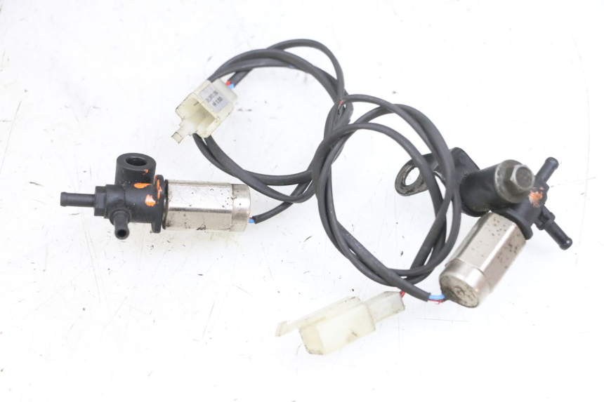 photo de AIR PRESSURE SENSOR LONGJIA DIGITA 4T 50 (2019 - 2022) - Main view