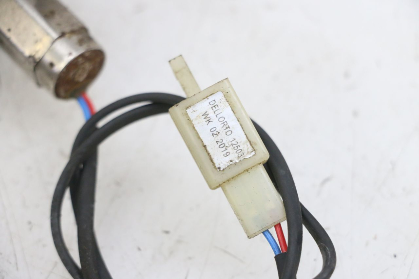 photo de AIR PRESSURE SENSOR TNT MOTOR ROMA 10' 4T 50 (2019 - 2022) - Technical close-up