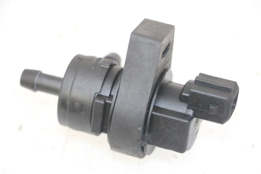 photo de AIR PRESSURE SENSOR PEUGEOT SATELIS COMPRESSOR K15 125 (2006 - 2009)