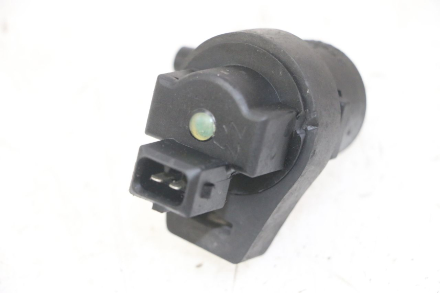 photo de AIR PRESSURE SENSOR PEUGEOT SATELIS COMPRESSOR K15 125 (2006 - 2009)
