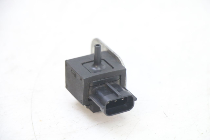photo de AIR PRESSURE SENSOR SUZUKI GSX F GSXF 650 (2007 - 2015)