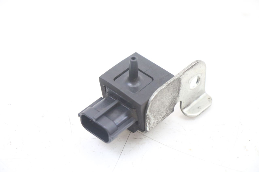 photo de AIR PRESSURE SENSOR SUZUKI GSX F GSXF 650 (2007 - 2015)