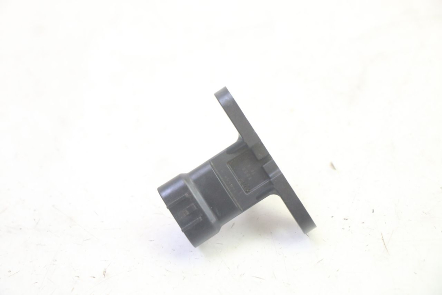 photo de AIR PRESSURE SENSOR YAMAHA TDM ABS 900 (2002 - 2014) - Technical close-up