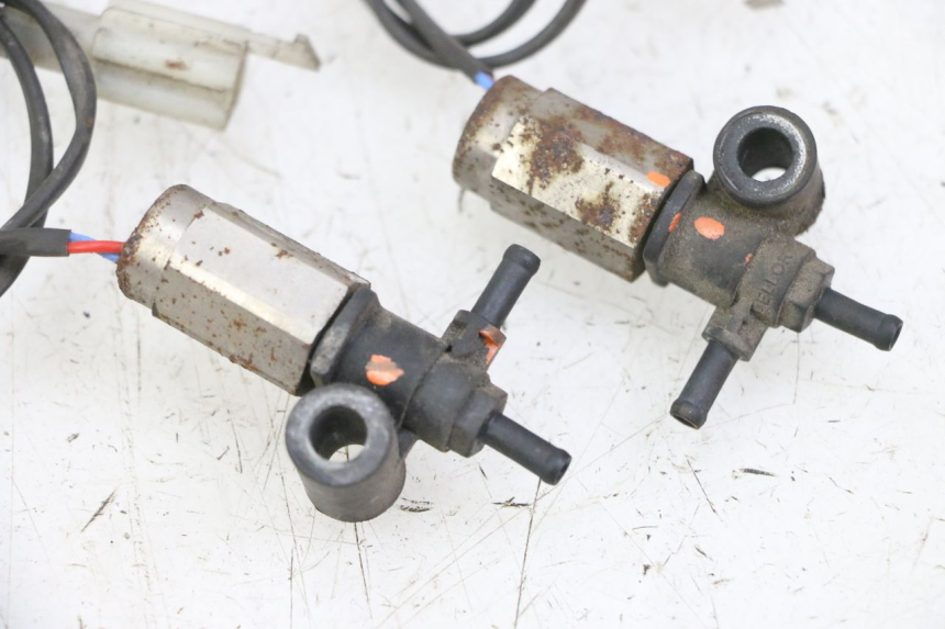 photo de AIR PRESSURE SENSOR PEUGEOT TWEET PRO CARGO 50 (2018 - 2020) - Zoom on usage condition