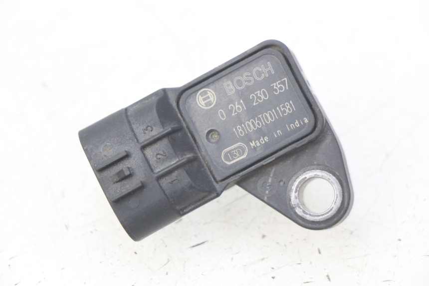 photo de AIR PRESSURE SENSOR PIAGGIO VESPA GTS IGET ABS 125 (2017 - 2023)