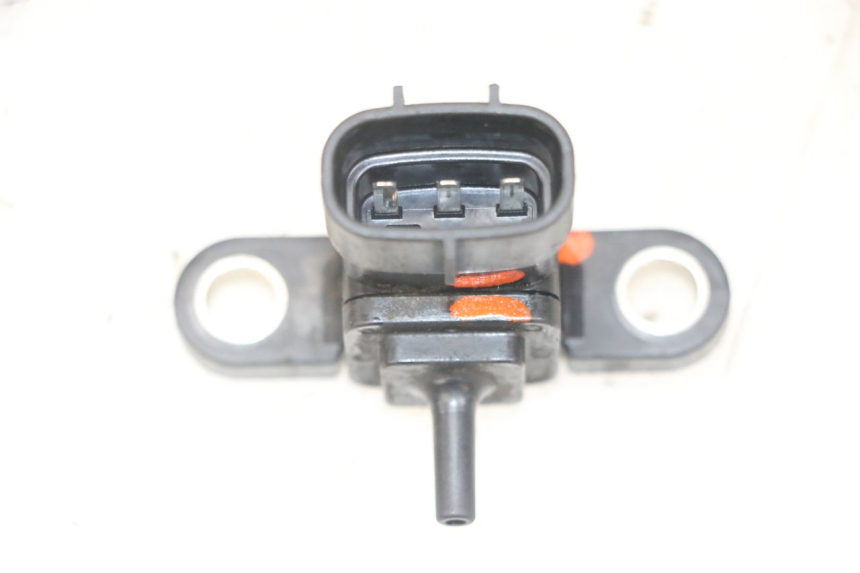 photo de AIR PRESSURE SENSOR YAMAHA X-MAX XMAX 125 (2010 - 2014)