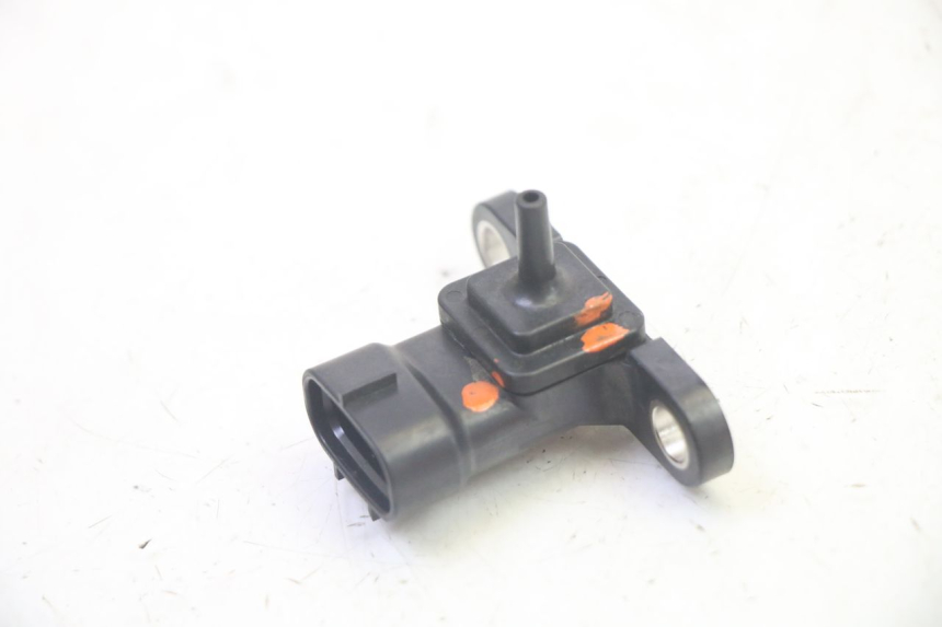 photo de AIR PRESSURE SENSOR YAMAHA X-MAX XMAX 125 (2010 - 2014)