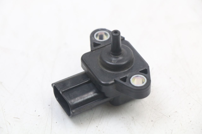 photo de AIR PRESSURE SENSOR YAMAHA FJR ABS 1300 (2006 - 2012)