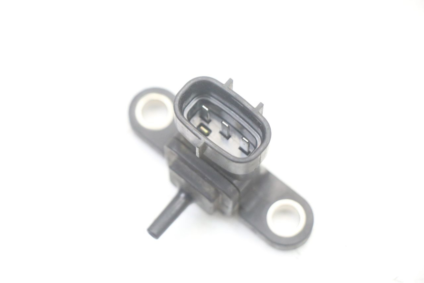 photo de AIR PRESSURE SENSOR YAMAHA X-MAX XMAX ABS 250 (2010 - 2014)