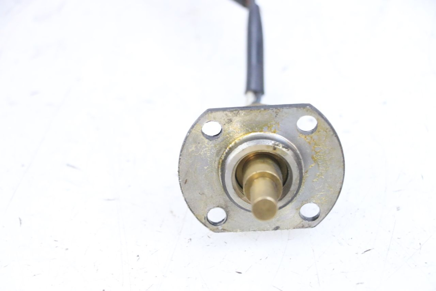 photo de AIR PRESSURE SENSOR KAWASAKI ZR 7 750 (1999 - 2001) - Fixing points details