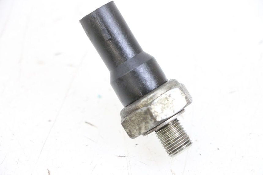 photo de OIL PRESSURE SENSOR MV AGUSTA BRUTALE R WALLY 910 (2008 - 2008) - Main view