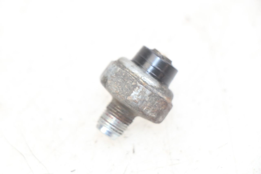 photo de OIL PRESSURE SENSOR SUZUKI BURGMAN 650 (2002 - 2004)